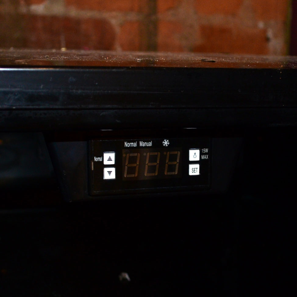 Vissani Beverage Cooler Fridge EBTH